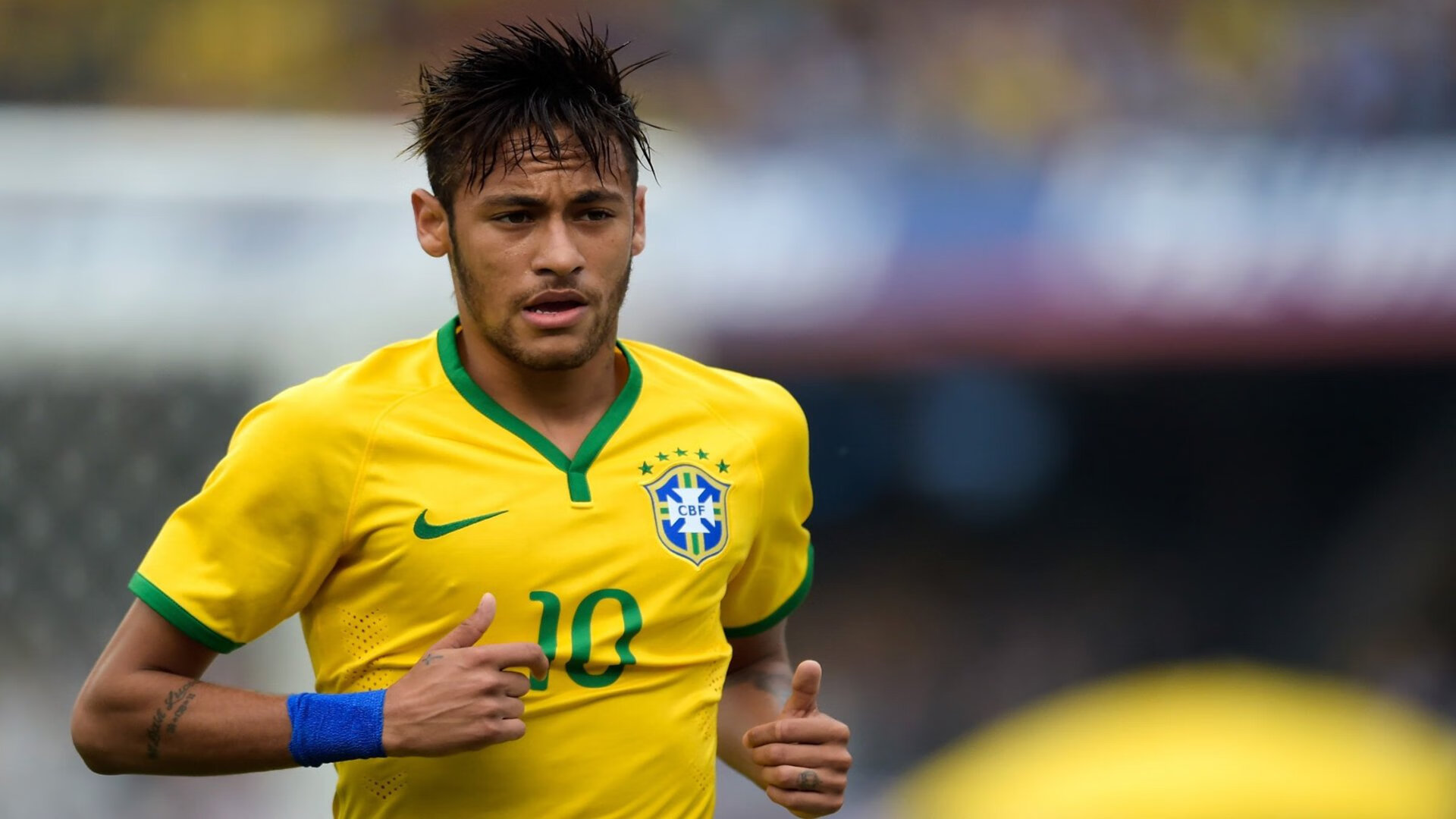 高潮不断！王强压哨三分震撼全场，助队完成逆转！